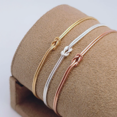 Eternal Knot Armbånd | Støt Brystkræft (1+1 GRATIS)
